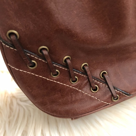 Wilson’s leather brown hobo style shoulder bag - Picture 7 of 8